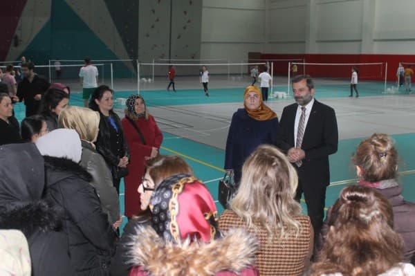 GÜRSU, KADINLARIN PENCERESİNDEN YANSIDI fotoğraf 5