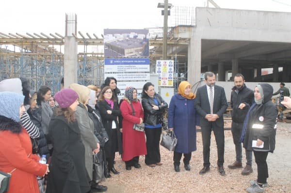 GÜRSU, KADINLARIN PENCERESİNDEN YANSIDI fotoğraf 9