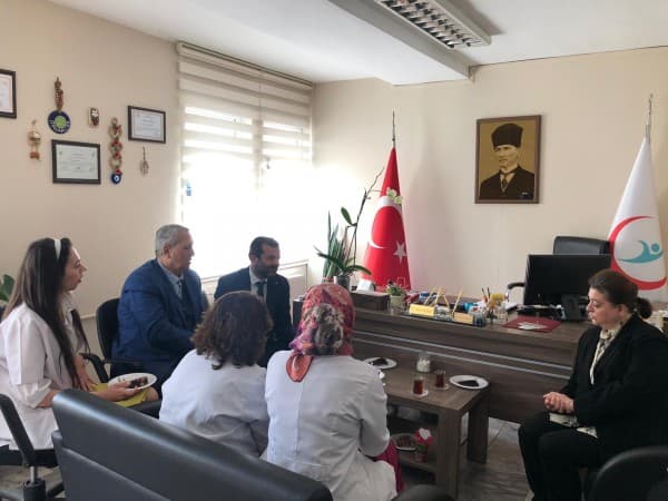 GÜRSU’DA SAĞLIK ÇALIŞANLARINA BAYRAM MORALİ fotoğraf 2
