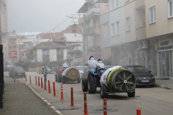 GÜRSULU MUHTARLARDAN CORONAVİRÜS TEDBİRLERİNE DESTEK fotoğraf 6