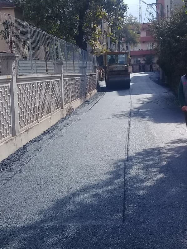 YENİDOĞAN’DA ASFALTLAMA ÇALIŞMALARI SÜRÜYOR fotoğraf 4