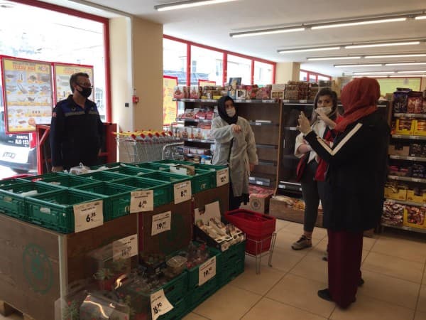 GÜRSU’DA MARKETLERE SIKI DENETİM fotoğraf 5