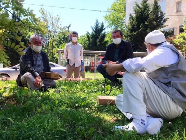 GÜRSU SOKAKLARI ÇINARLARIN MUTLULUĞUYLA ISINDI fotoğraf 1