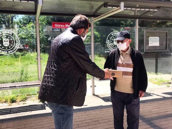 GÜRSU SOKAKLARI ÇINARLARIN MUTLULUĞUYLA ISINDI fotoğraf 4