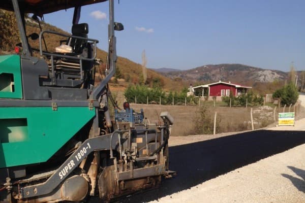 GÜRSU’NUN YENİ MAHALLELERİNDE YOL ÇALIŞMALARI fotoğraf 1