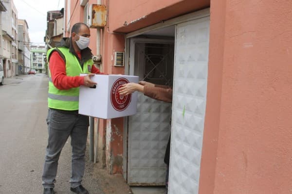 BAŞKAN MUSTAFA IŞIK: “HEMŞEHRİLERİMİZİN İHTİYAÇLARINDA HER ZAMAN YANLARINDAYIZ” fotoğraf 3