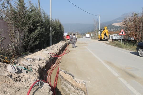 GÜRSU’DA ELEKTRİK KABLOLARI YER ALTINA fotoğraf 2
