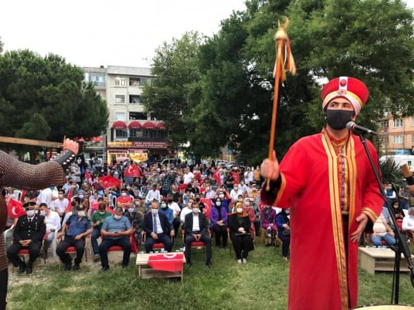 BAŞKAN MUSTAFA IŞIK : “YARINLARIMIZ, KALPLERİMİZDEKİ BAĞIMSIZLIK IŞIĞIYLA HEP AYDINLIK OLACAK” fotoğraf 8