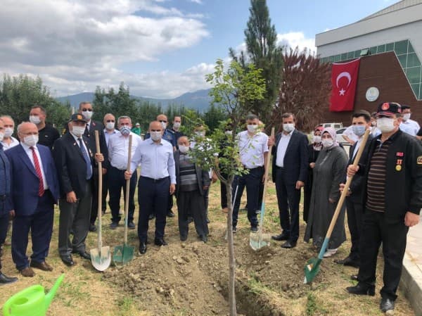 BAŞKAN MUSTAFA IŞIK : “YARINLARIMIZ, KALPLERİMİZDEKİ BAĞIMSIZLIK IŞIĞIYLA HEP AYDINLIK OLACAK” fotoğraf 10