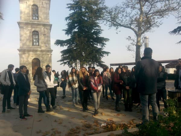 ÖĞRENCİLERİN GEÇMİŞTEN GELECEĞE TARİH YOLCULUĞU fotoğraf 4
