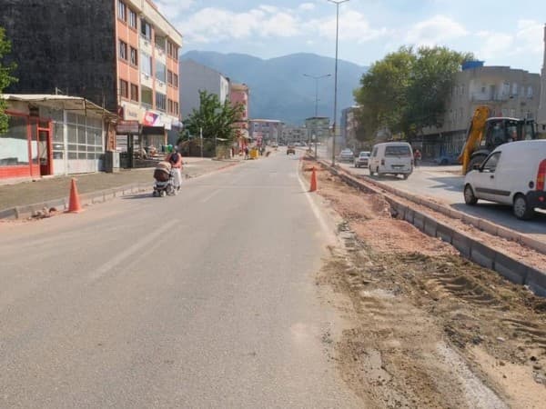 GÜRSU’NUN BULVARI’NA TAZE DOKUNUŞ fotoğraf 8
