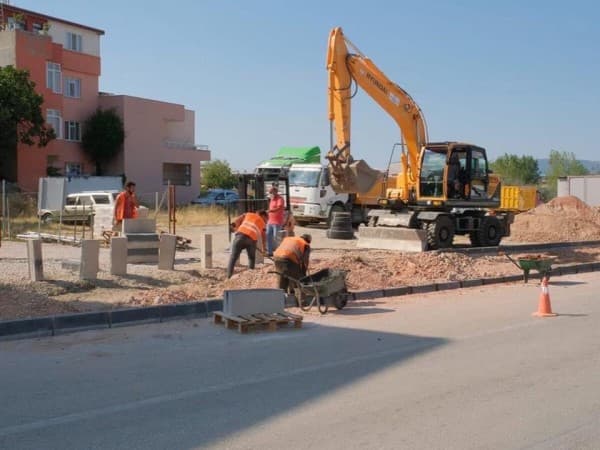 GÜRSU’NUN BULVARI’NA TAZE DOKUNUŞ fotoğraf 10