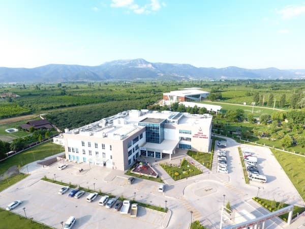 GÜRSU CÜNEYT YILDIZ DEVLET HASTANESİ fotoğraf 2