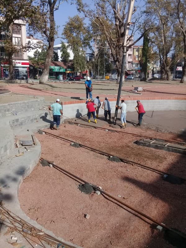 CELAL BEY MİLLET BAHÇESİ fotoğraf 8
