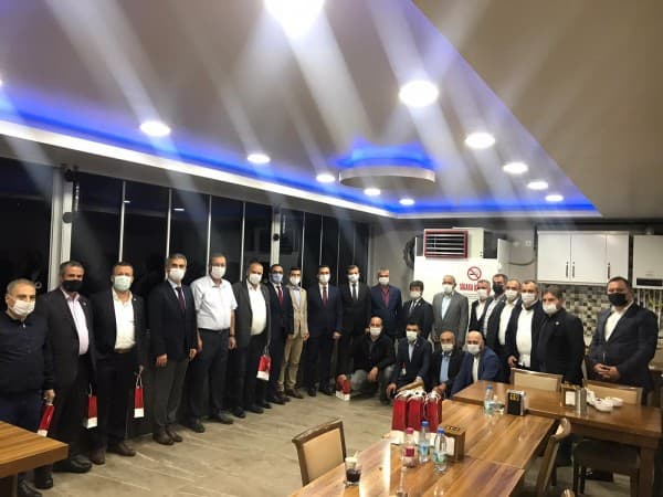 BAŞKAN IŞIK : “MUHTARLARIMIZIN FİKİRLERİ BİZLER İÇİN ÇOK DEĞERLİ” fotoğraf 1