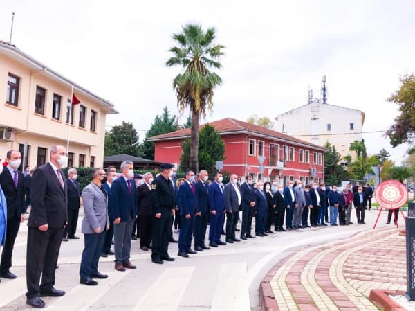 BAŞKAN IŞIK : “MUHTARLARIMIZIN FİKİRLERİ BİZLER İÇİN ÇOK DEĞERLİ” fotoğraf 2
