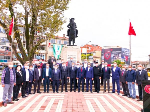 BAŞKAN IŞIK : “MUHTARLARIMIZIN FİKİRLERİ BİZLER İÇİN ÇOK DEĞERLİ” fotoğraf 4