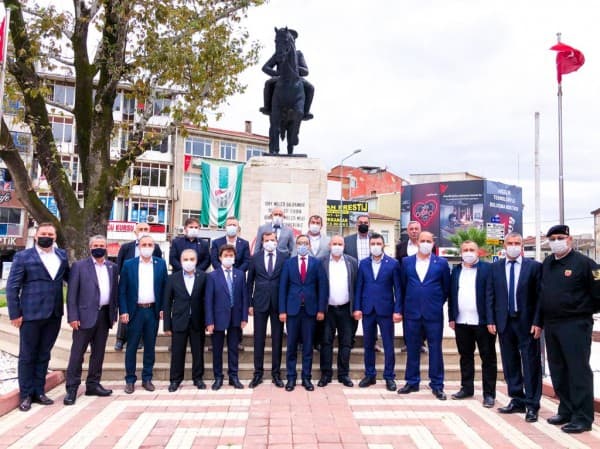 BAŞKAN IŞIK : “MUHTARLARIMIZIN FİKİRLERİ BİZLER İÇİN ÇOK DEĞERLİ” fotoğraf 6