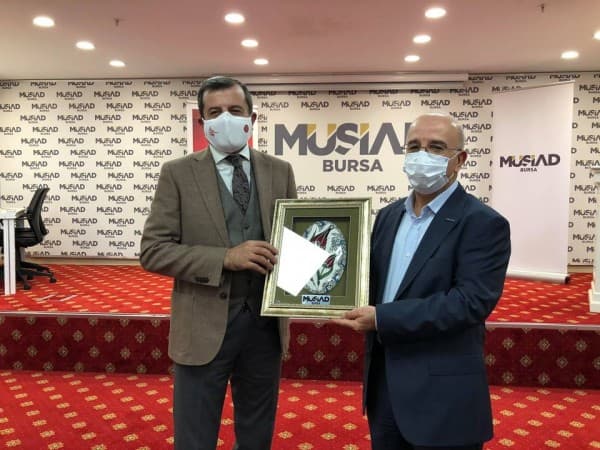 GÜRSU BELEDİYESİ’NDEN GENÇ GİRİŞİMCİLERE DESTEK fotoğraf 3