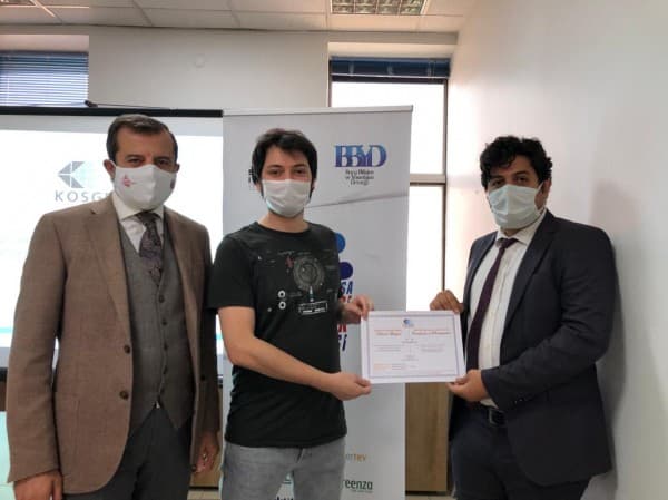 GENÇ GİRİŞİMCİLER SERTİFİKALARINI ALDI fotoğraf 4