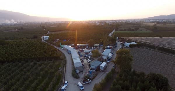 ORGANIK KÖYLÜ VE BUTIK SEMT PAZARI fotoğraf 1