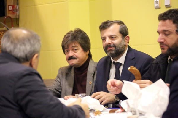 BAŞKAN IŞIK GÜNE ESNAFLARLA BAŞLIYOR fotoğraf 4