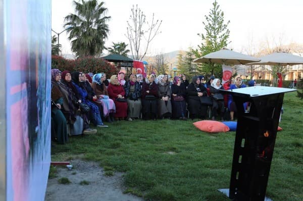 GÜRSULU KADINLARLA BEŞ ÇAYI fotoğraf 3