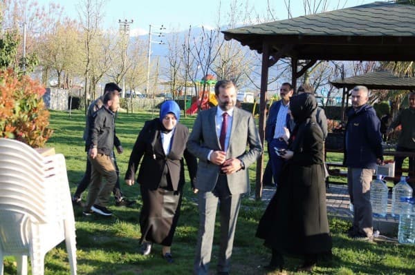 GÜRSULU KADINLARLA BEŞ ÇAYI fotoğraf 4