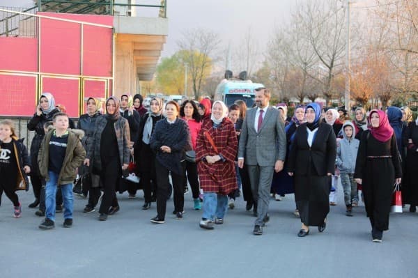 GÜRSULU KADINLARLA BEŞ ÇAYI fotoğraf 7