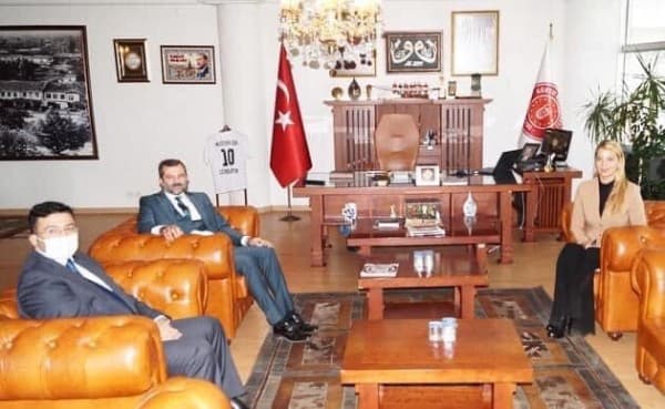 GENÇLERİN FİKİRLERİ TECRÜBELERİN PUSULASIYLA YÖN BULUYOR fotoğraf 5