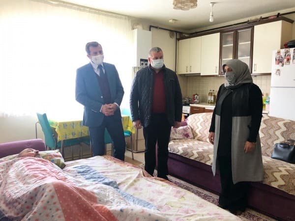 BAŞKAN MUSTAFA IŞIK :ENGELLERİ BİRLİKTE AŞMAK İÇİN BİZ HEP ONLARLAYIZ fotoğraf 2