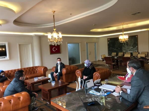 BAŞKAN IŞIĞA YILLAR SONRA VEFA ZİYARETİ fotoğraf 1