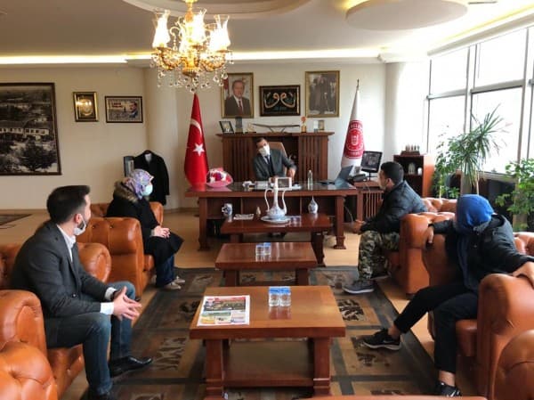 BAŞKAN IŞIĞA YILLAR SONRA VEFA ZİYARETİ fotoğraf 2