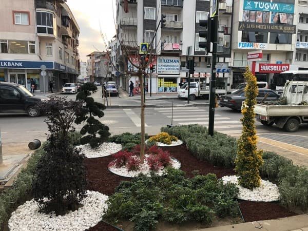 GÜRSU CADDELERİNDE YEŞİLİN HUZURU fotoğraf 3