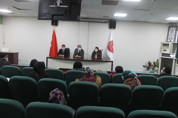 BAŞKAN MUSTAFA IŞIK: “GÜRSU’MUZDA İŞSİZ İNSAN KALMAMASI HEDEFİYLE ÇALIŞIYORUZ” fotoğraf 3