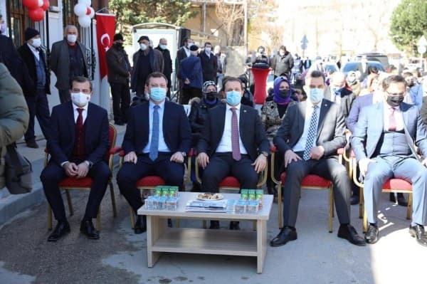 GÜRSU BELEDİYESİ KOLLEKTİF KARİYER MERKEZİ AÇILDI fotoğraf 1