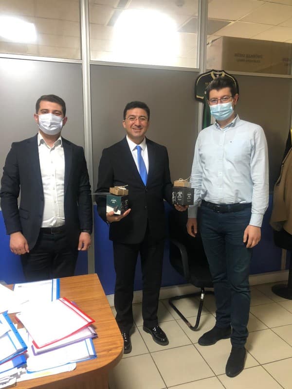 GÜRSU BELEDİYESİ’NDEN AVUKATLARA 40 YILLIK HATIR HEDİYESİ fotoğraf 1