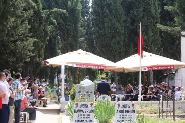 ŞEHİT BAŞKAN CÜNEYT YILDIZ ANILDI fotoğraf 2