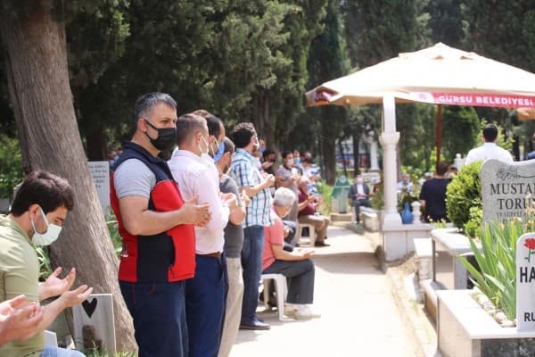 ŞEHİT BAŞKAN CÜNEYT YILDIZ ANILDI fotoğraf 10