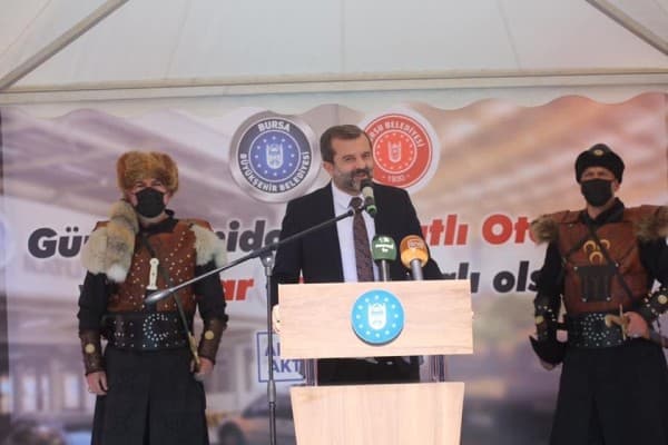 YENİDOĞAN KATLI OTOPARK VE PAZARYERİ AÇILDI fotoğraf 2