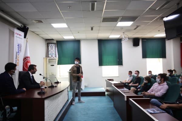 5 FARKLI ÜLKEDEN 60 EURODESK GENÇİNİN ZİYARETİ fotoğraf 1