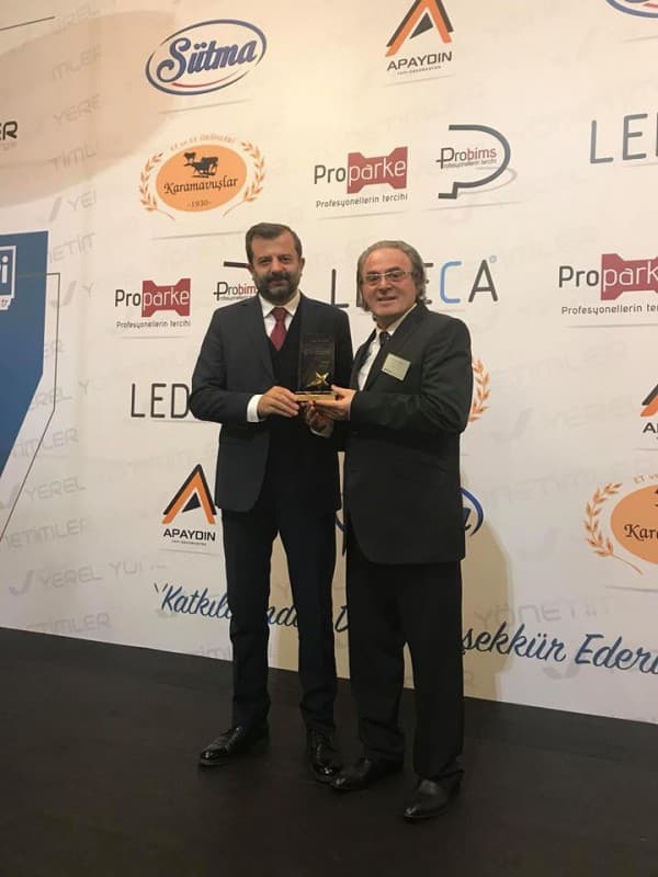 BAŞKAN IŞIK’A YILIN YEREL YÖNETİCİSİ ÖDÜLÜ fotoğraf 1