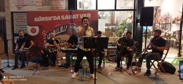 HER YER SAHNE HER YER MÜZİK fotoğraf 1