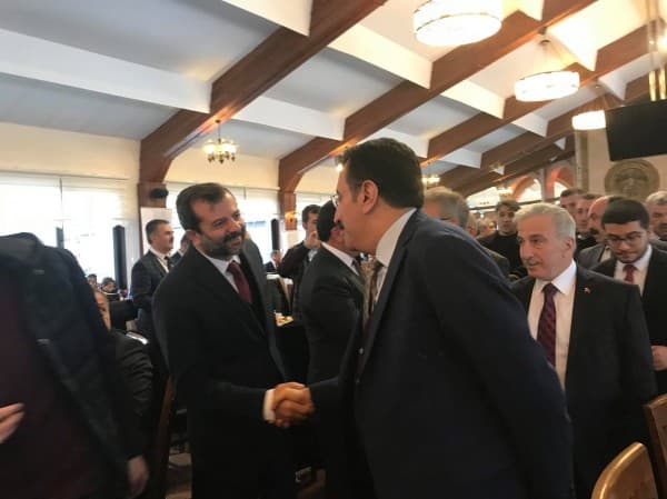 BAŞKAN IŞIK’A YILIN YEREL YÖNETİCİSİ ÖDÜLÜ fotoğraf 2