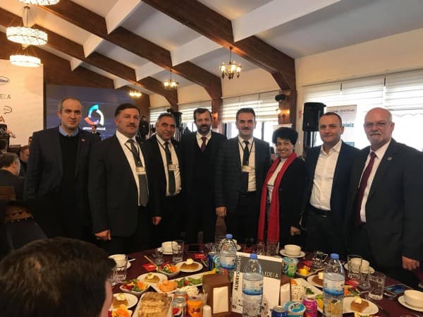BAŞKAN IŞIK’A YILIN YEREL YÖNETİCİSİ ÖDÜLÜ fotoğraf 6