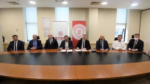 GÜRSU BELEDİYESİ VE BTSO GENÇLER İÇİN İŞ BİRLİĞİNDE fotoğraf 1