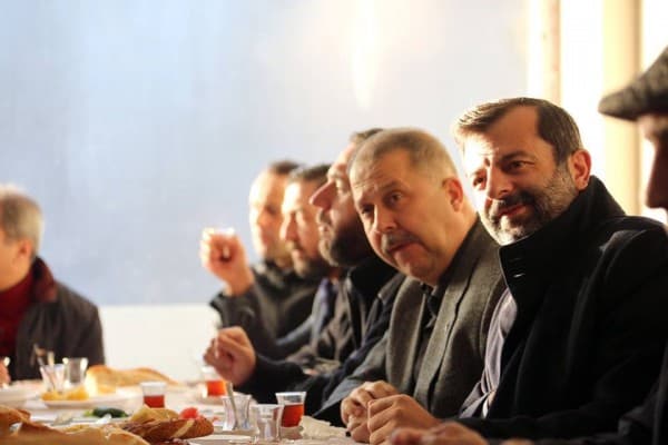 BAŞKAN IŞIK SABAHLARI ESNAFLARLA BULUŞUYOR fotoğraf 6
