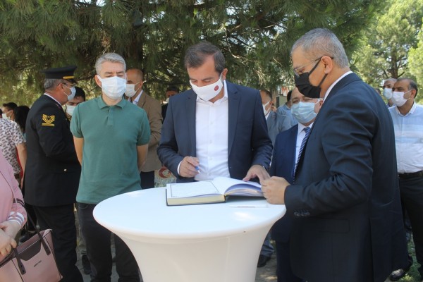 BAŞKAN MUSTAFA IŞIK :” MİLLETÇE AYDINLIK YARINLARIMIZA OMUZ OMUZ YÜRÜMEMİZE KİMSE ENGEL OLAMAYACAKTIR” fotoğraf 15