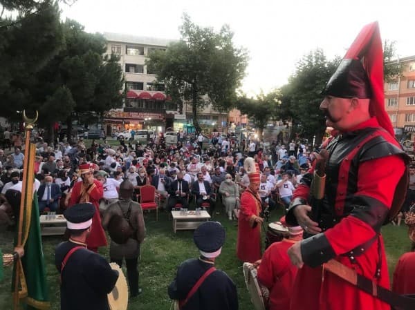15 TEMMUZ DEMOKRASİ VE MİLLİ BİRLİK GÜNÜ KUTLANDI fotoğraf 1