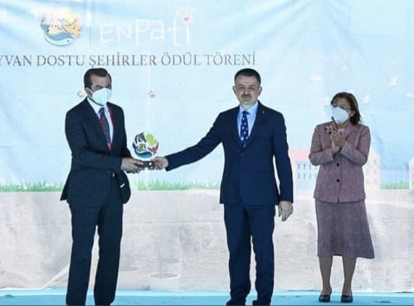 ENPATİ HAYVAN DOSTU ŞEHİRLER ÖDÜLÜ GÜRSUYA fotoğraf 3